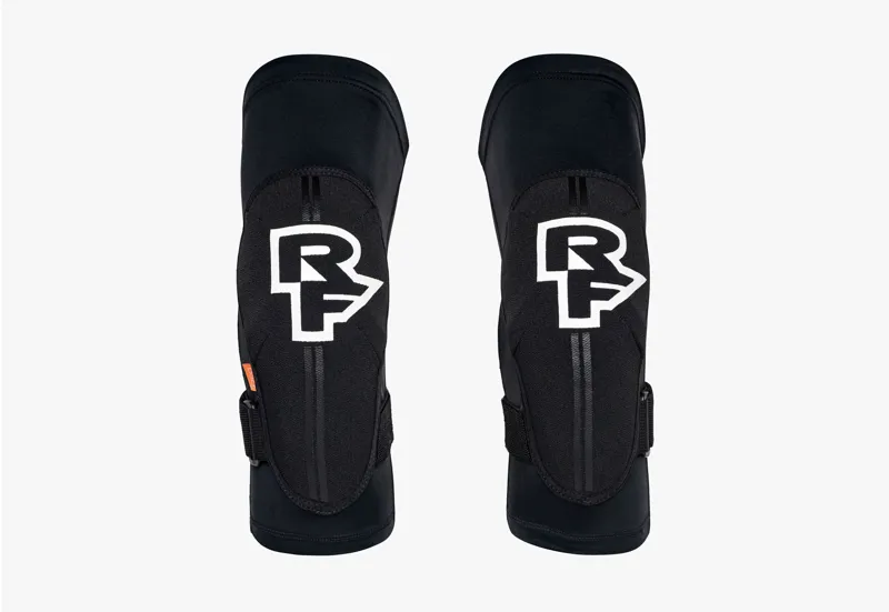 Race Face Indy Knee Guards - Stealth