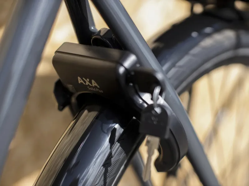 Trek Verve+ 1 500wh Electric Hybrid Bike - Solid Charcoal-9