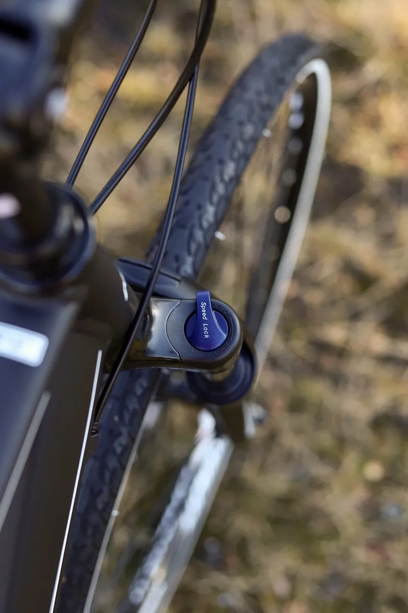 Merida Crossway 20-D 2018 - Hybrid Bike-9