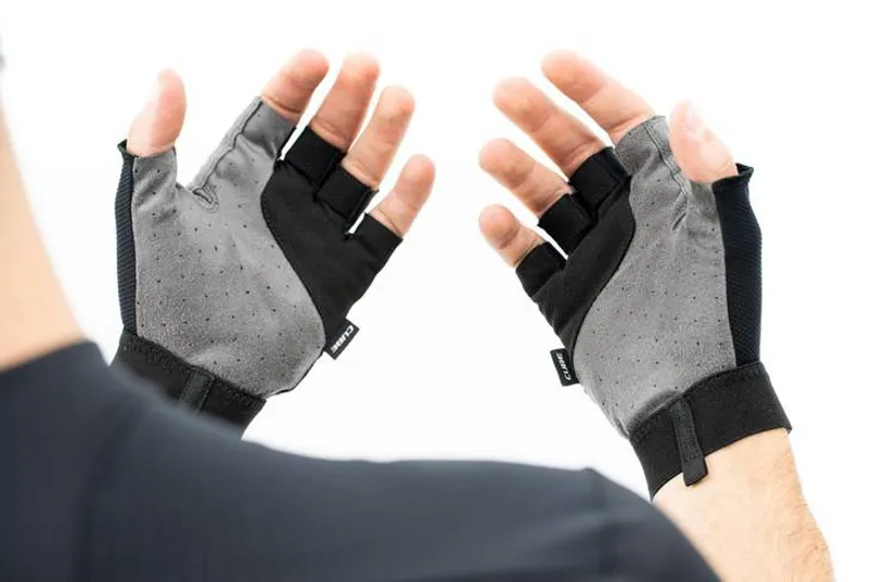 Cube Pro Short Finger Gloves - Black -5