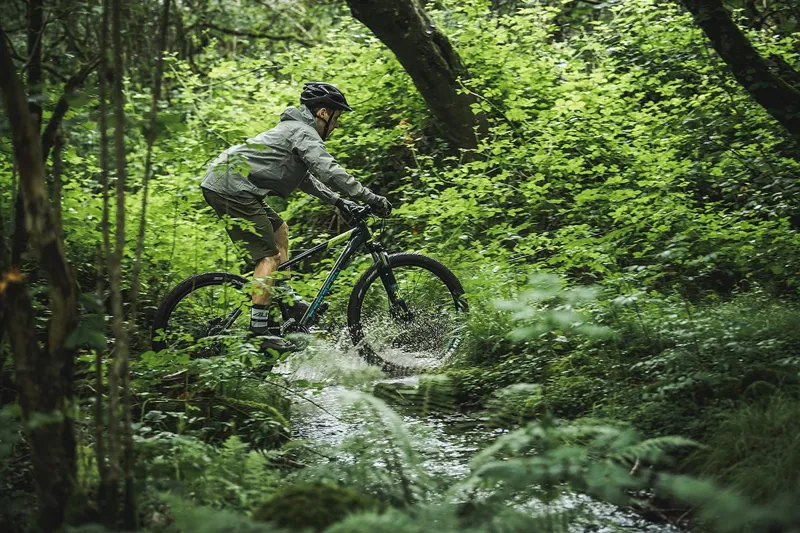 saracen tufftrax disc 2018