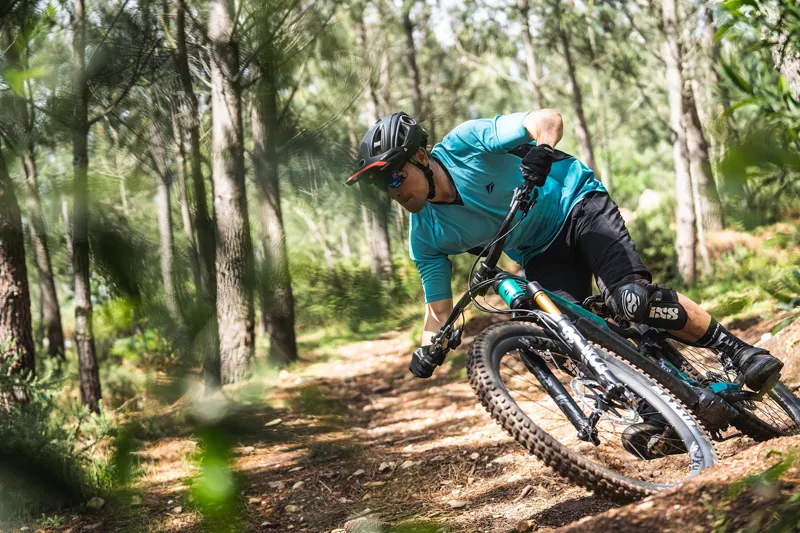 Merida eOne-Sixty 10k 2020 Electric MTB Bike - Candy Teal/Black-8