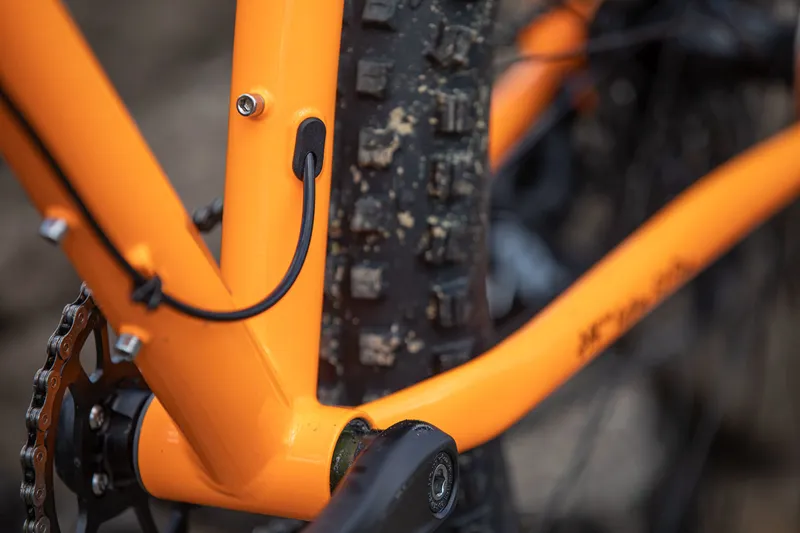 Surly Karate Monkey 27.5+ 2020 Hardtail MTB - Toxic Tangerine-6