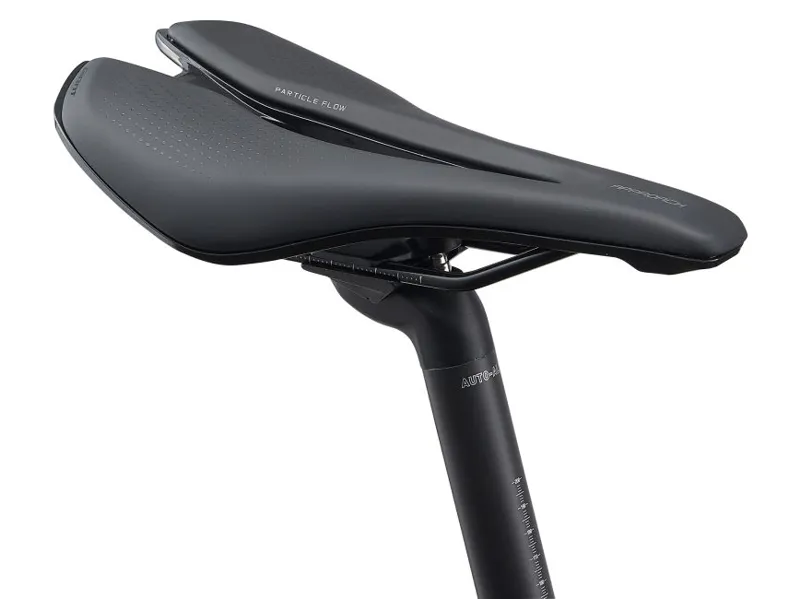 Giant FastRoad Advanced 1 2021 Flat Bar Road Bike - Carbon/Chrome-8