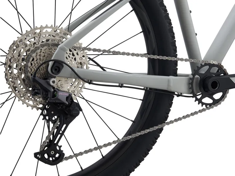 Giant Fathom 2 Crest Fork 27.5+ 2021 Hardtail Mountain Bike - Concrete-6