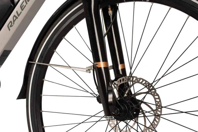 Raleigh Motus Grand Tour Open Derailleur 2020 Womens Electric Bike-8