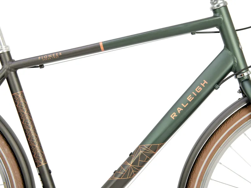 raleigh pioneer grand tour 2020 hybrid bike