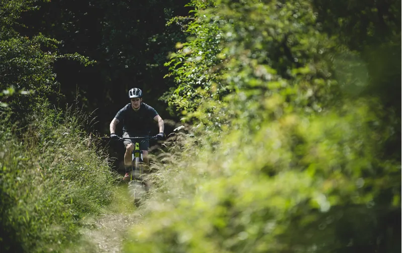 Saracen Zenith 29er 2020 Hardtail Mountain Bike - Lime-11