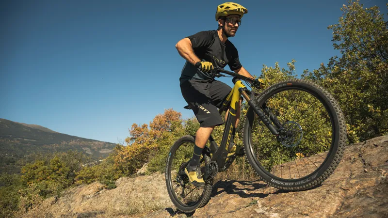 Scott Spark ST 900 Tuned 29er Full Suspension MTB - Savana Green-2