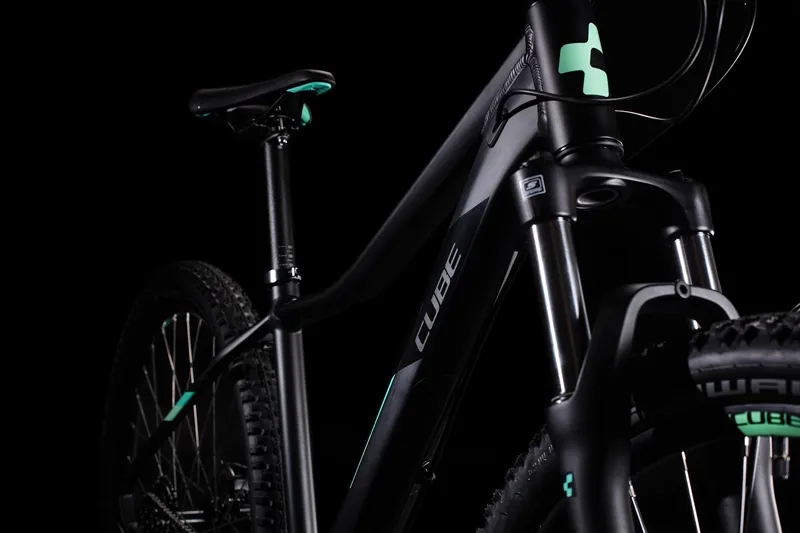 Cube Access WS 27.5/29er 2020 Womens Hardtail MTB Bike - Black/Mint-4