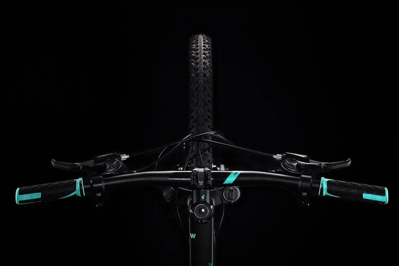 Cube Access WS 27.5/29er 2020 Womens Hardtail MTB Bike - Black/Mint-5