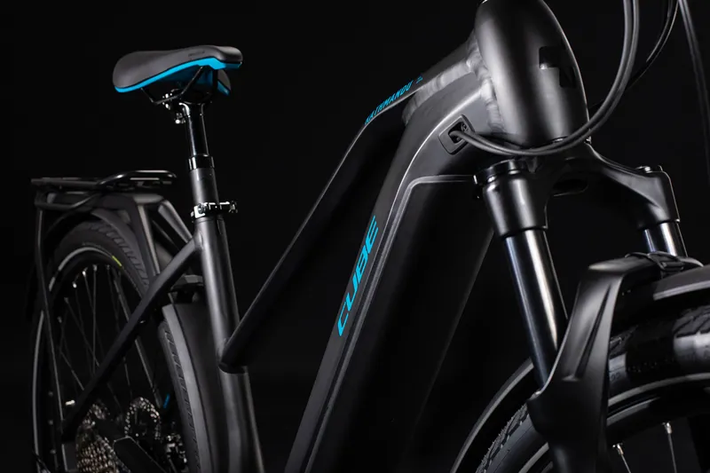 Cube Kathmandu Hybrid SL 625 Trapeze 2020 Electric Bike - Black-4