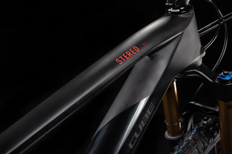 Cube Stereo 120 HPC SLT 29er 2020 Full Suspension MTB - Carbon/Red-4
