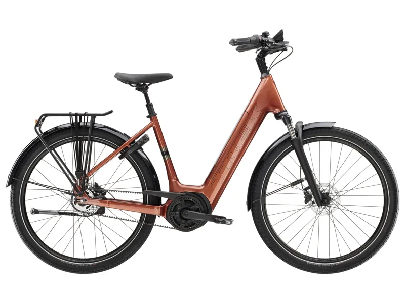 Trek District+ 4 Lowstep 400wh 2026 Electric Hybrid Bike - Pennyflake