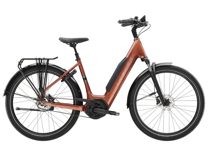 Trek District+ 4 Lowstep 800wh 2026 Electric Hybrid Bike - Pennyflake