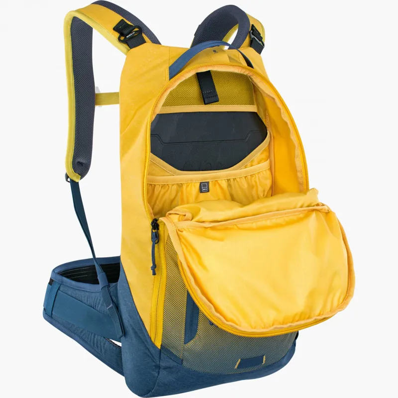 Evoc Trail Pro Protector 10 Litre Backpack - Curry/Denim-3