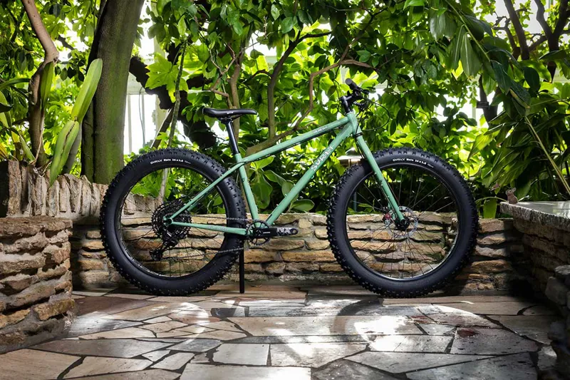 Surly Wednesday 2023 Fat Bike - Shangri La Green-3