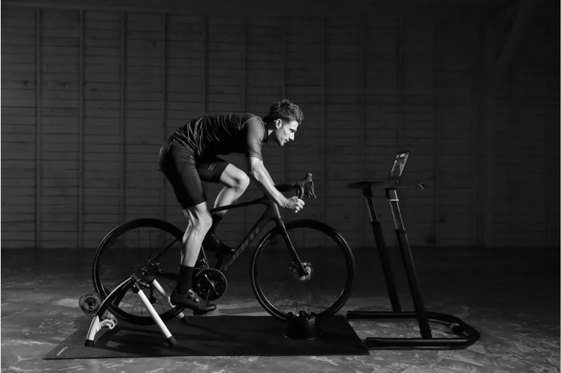 Giant NeosTrack GPS Computer-10