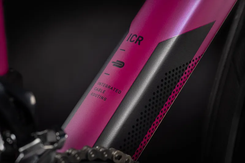 Cube Axial Pro Womens 2021 Road Bike - Purple/Black-2