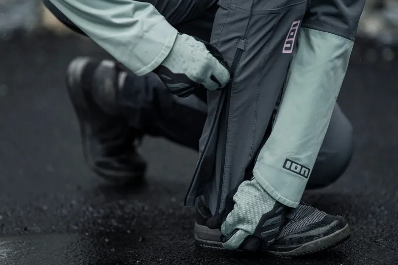 ION Shelter Pants 4W Softshell Women's MTB Trousers - Grey-3