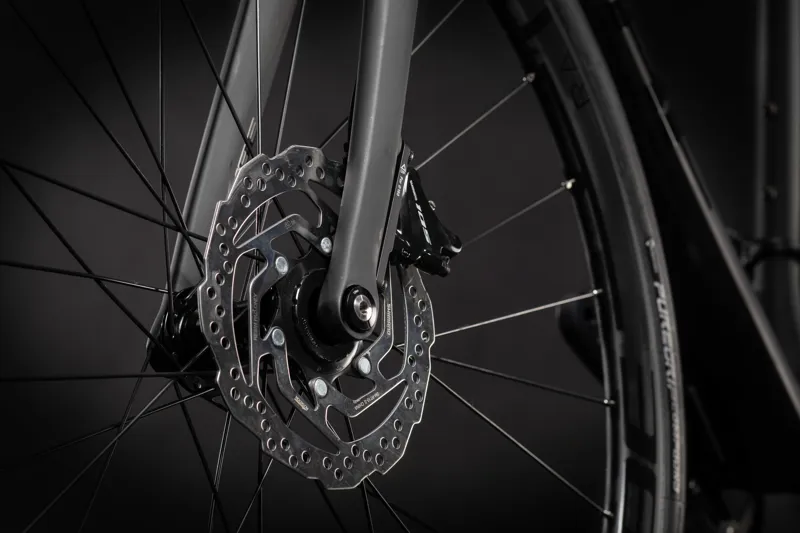 Cube Attain GTC Race 2021 Road Bike - Carbon/Flashyellow-4