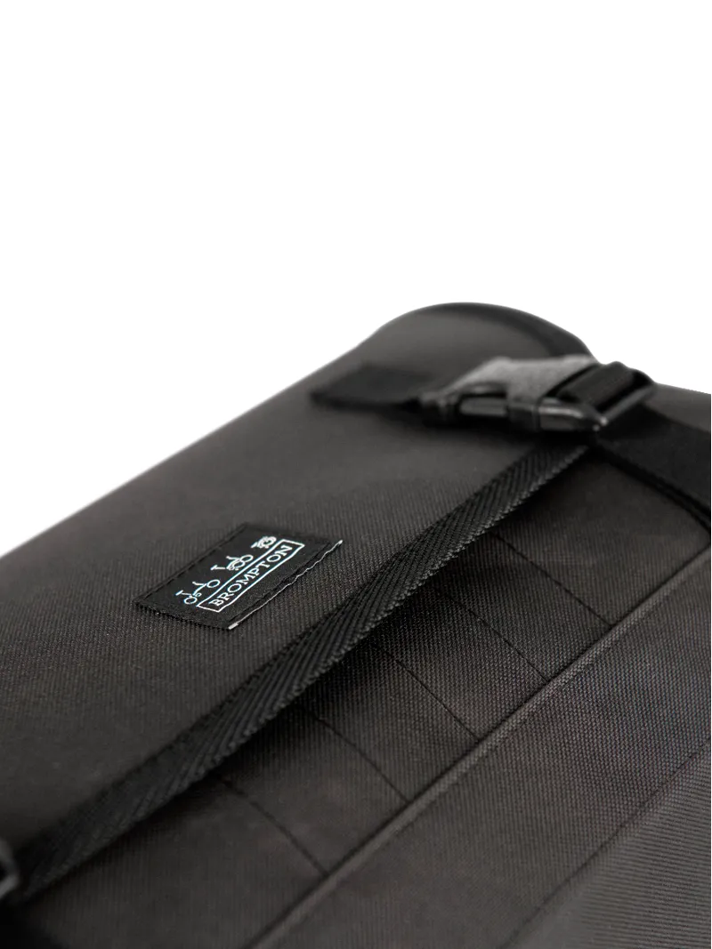 Brompton Metro Messenger Bag - Medium - Black - 13 Litre-4