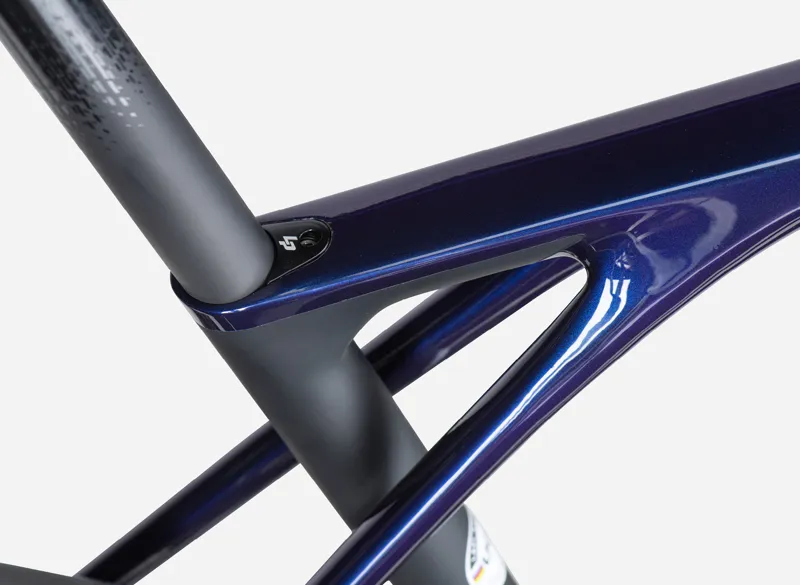 Lapierre Xelius SL 9.0 2023 Carbon Road Race Bike - Purple
