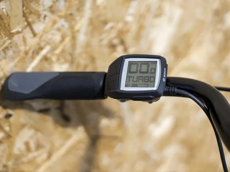 Trek Verve+ 1 500wh Electric Hybrid Bike - Solid Charcoal-4