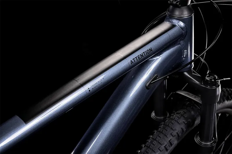 Cube Attention 27.5/29er 2022 Hardtail Mountain Bike - Indigo/Black-2