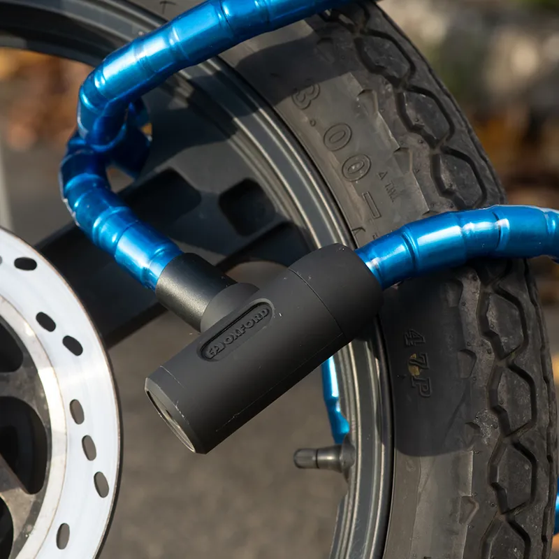 Oxford Barrier Armoured Cable Lock - 1.4m x 25mm - Blue-4