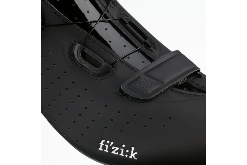Fizik R5 Tempo Overcurve Road Shoe - Black-5