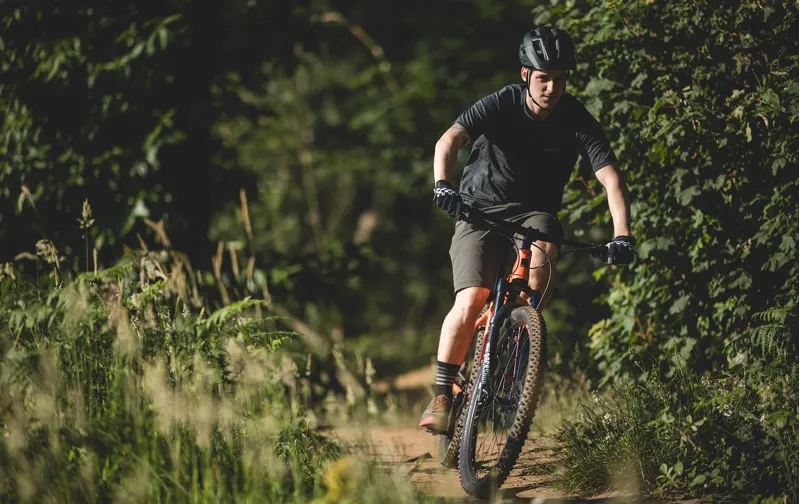 Saracen Mantra Trail 27.5 2020 Hardtail Mountain Bike - Orange-10