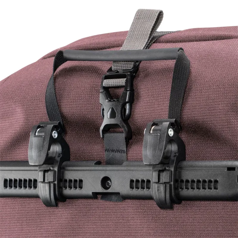 Ortlieb Back Roller Urban QL3.1 Single Pannier Bag - 20 Litre - Ash Rose-3