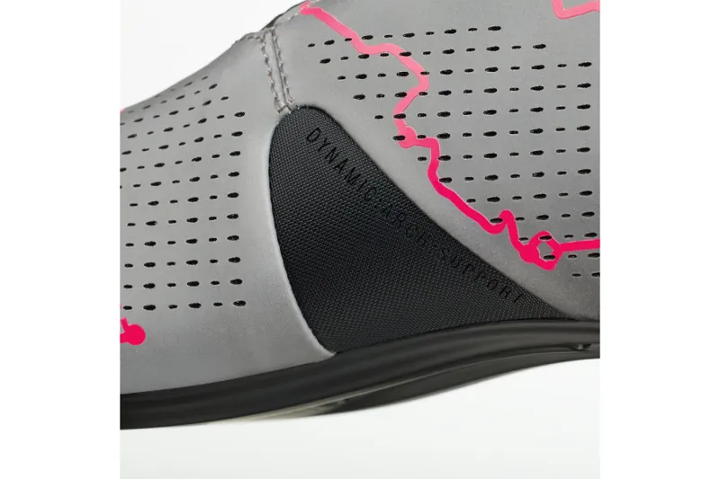 Fizik R1 Infinito 19 19 Road Shoes - Reflective/Pink-7