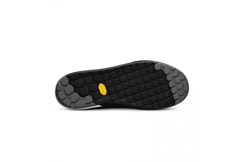 fizik gravita tensor flat