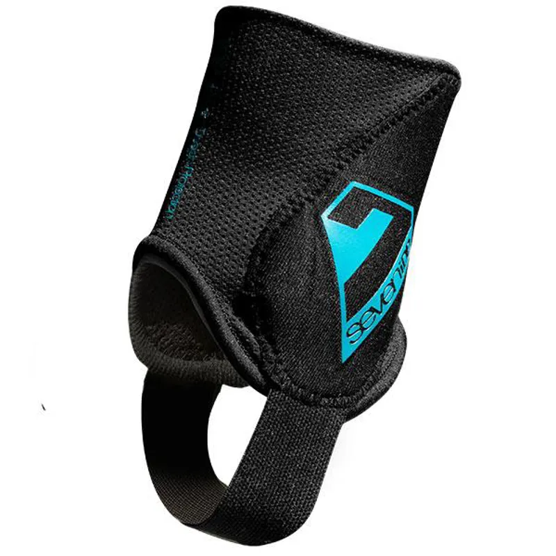 7idp Control Ankle Protector - Black-1