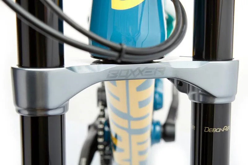 Kona Operator 27.5 2019 Full Suspension Downhill MTB Bike - Seafoam