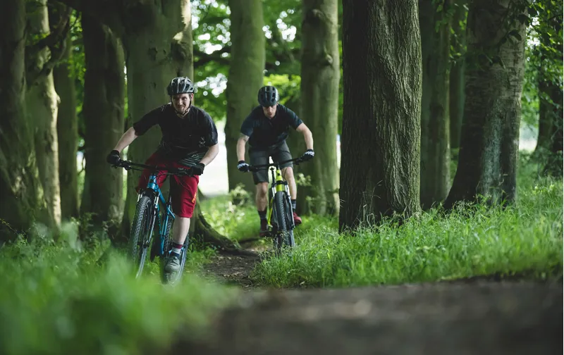 Saracen Zenith Pro 29er 2020 Hardtail Mountain Bike - Blue-10