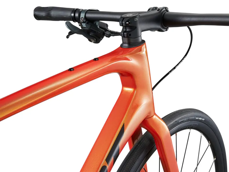 Giant FastRoad Advanced 2 2024 Flat Bar Carbon Road Bike Helios Orange-5