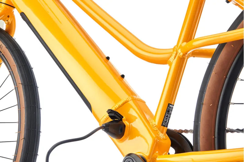 Kona Coco HD Women's 2025 Electric Hybrid Bike - Gloss Metallic Yellow-12