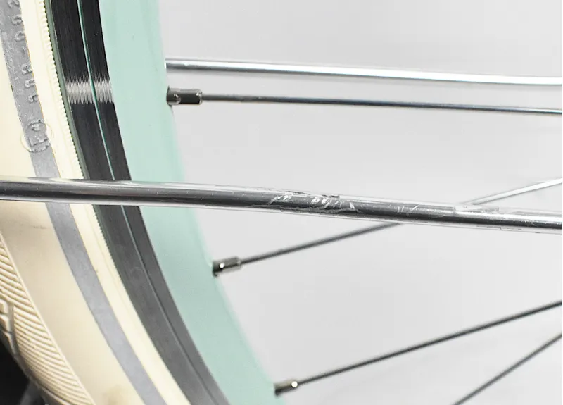 Nearly New 2019 Raleigh Willow Womens Hybrid Bike 17 inch Green-2