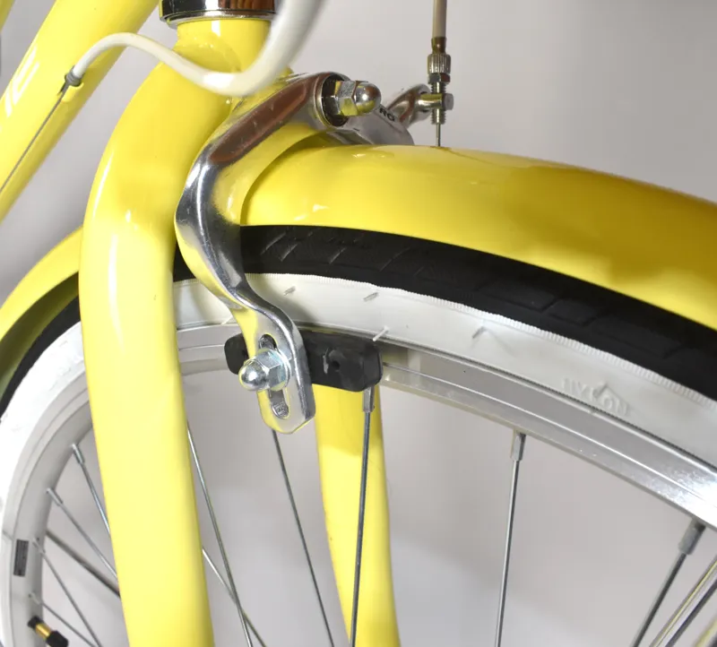 Nearly New 2022 Forme Hartington S7 Women's Hybrid Bike Pastel Yellow 19 Inch-3