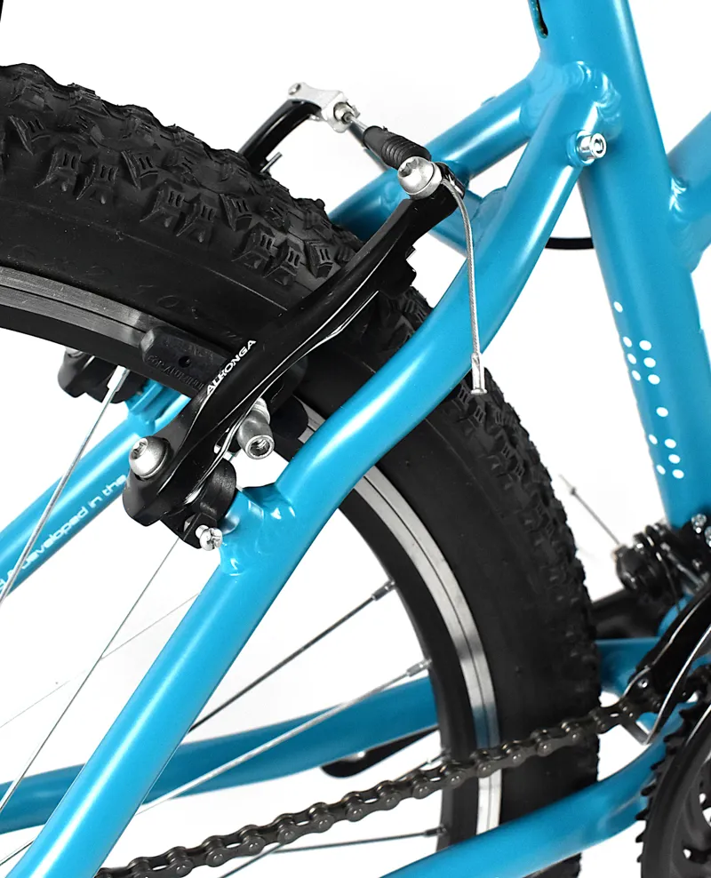 Nearly New 2022 Claud Butler Edge HT Womens Hardtail Mountain Bike 14 inch Blue-9