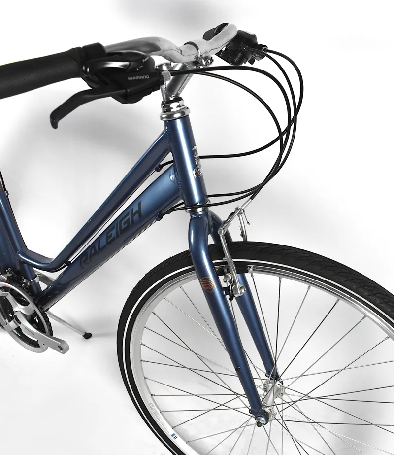 Nearly New 2018 Raleigh Pioneer Womens Hybrid Bike 18 Inch Blue-5