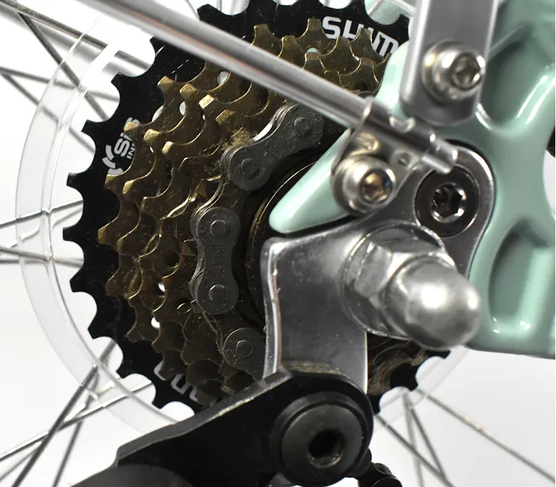 Nearly New 2019 Raleigh Willow Womens Hybrid Bike 17 inch Green-9