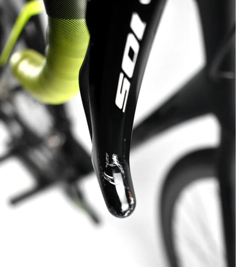 Nearly New 2021 Cube Attain GTC Race Road Bike 58cm Carbon/Flash Yellow-2