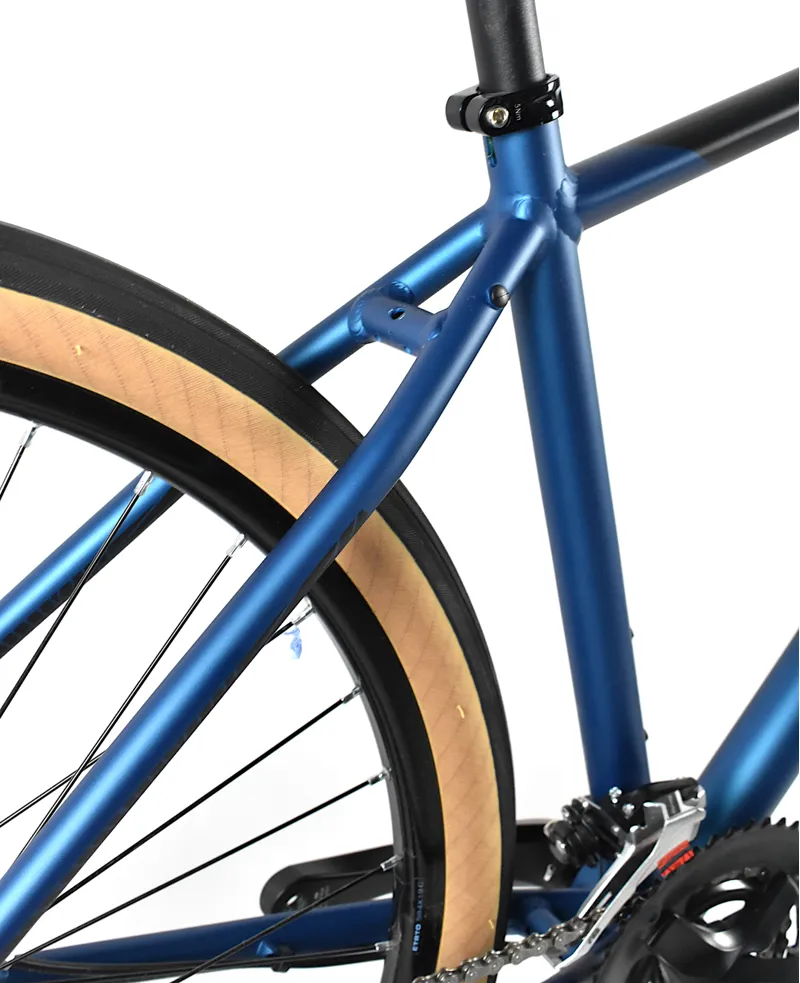 Nearly New 2021 Raleigh Strada City 650b Hybrid Bike Medium Black/Blue-4