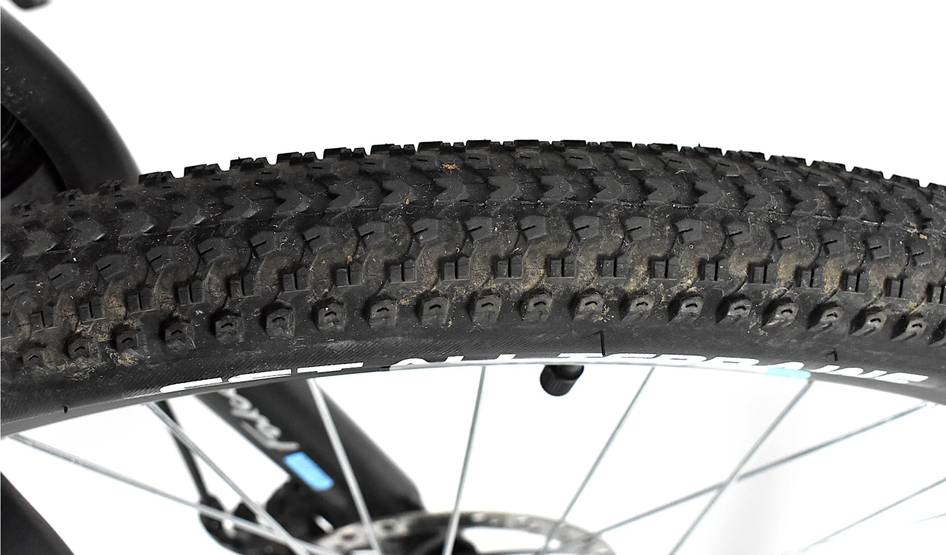 Nearly New 2022 Falcon Turbine 27.5 19 inch Black