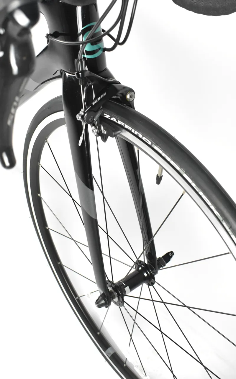 Nearly New 2020 Cannondale Supersix Evo Carbon 105 Womens Road Bike 44cm Black-3