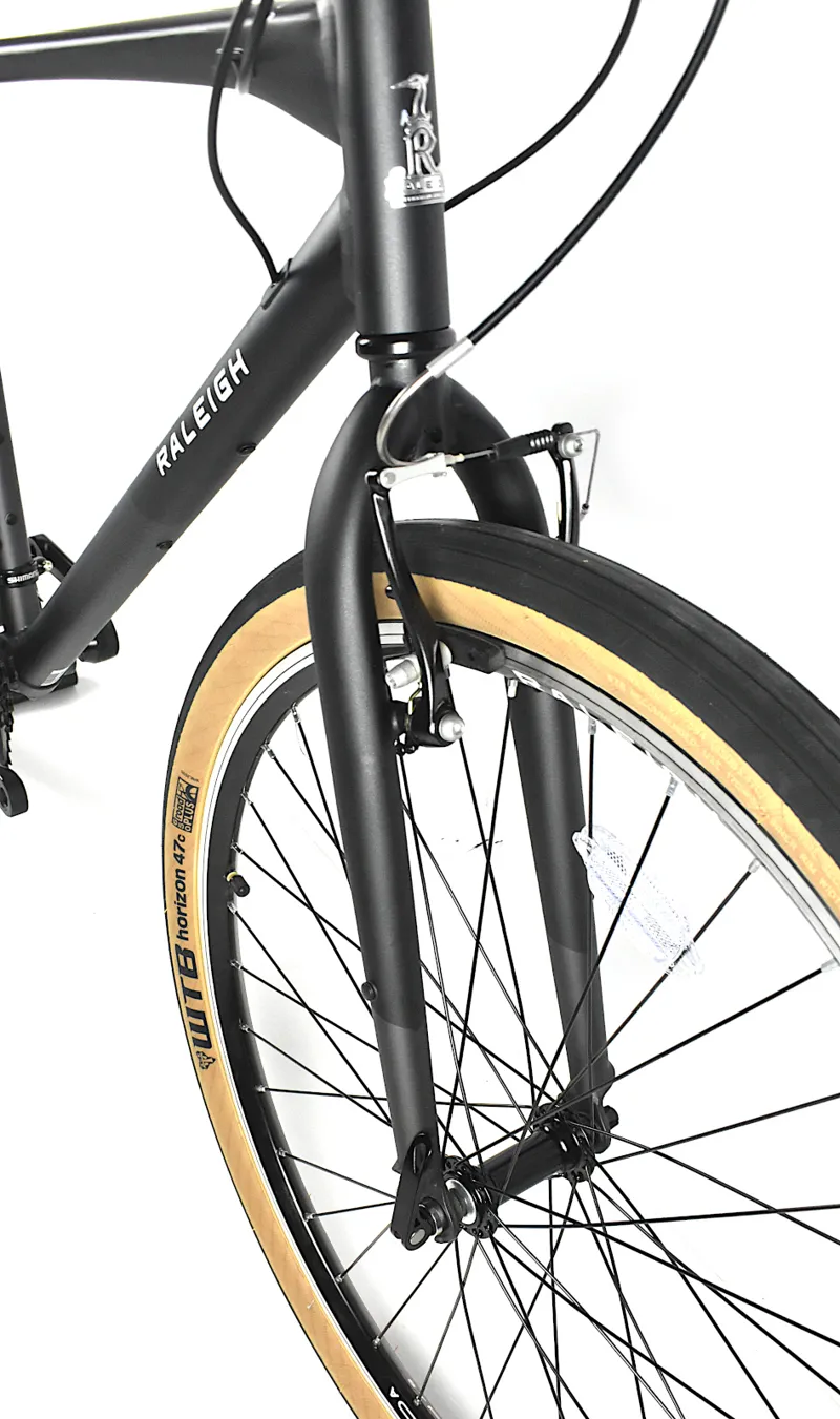 Nearly New 2021 Raleigh Strada 650b Hybrid Sports Bike Large Grey/Black-6